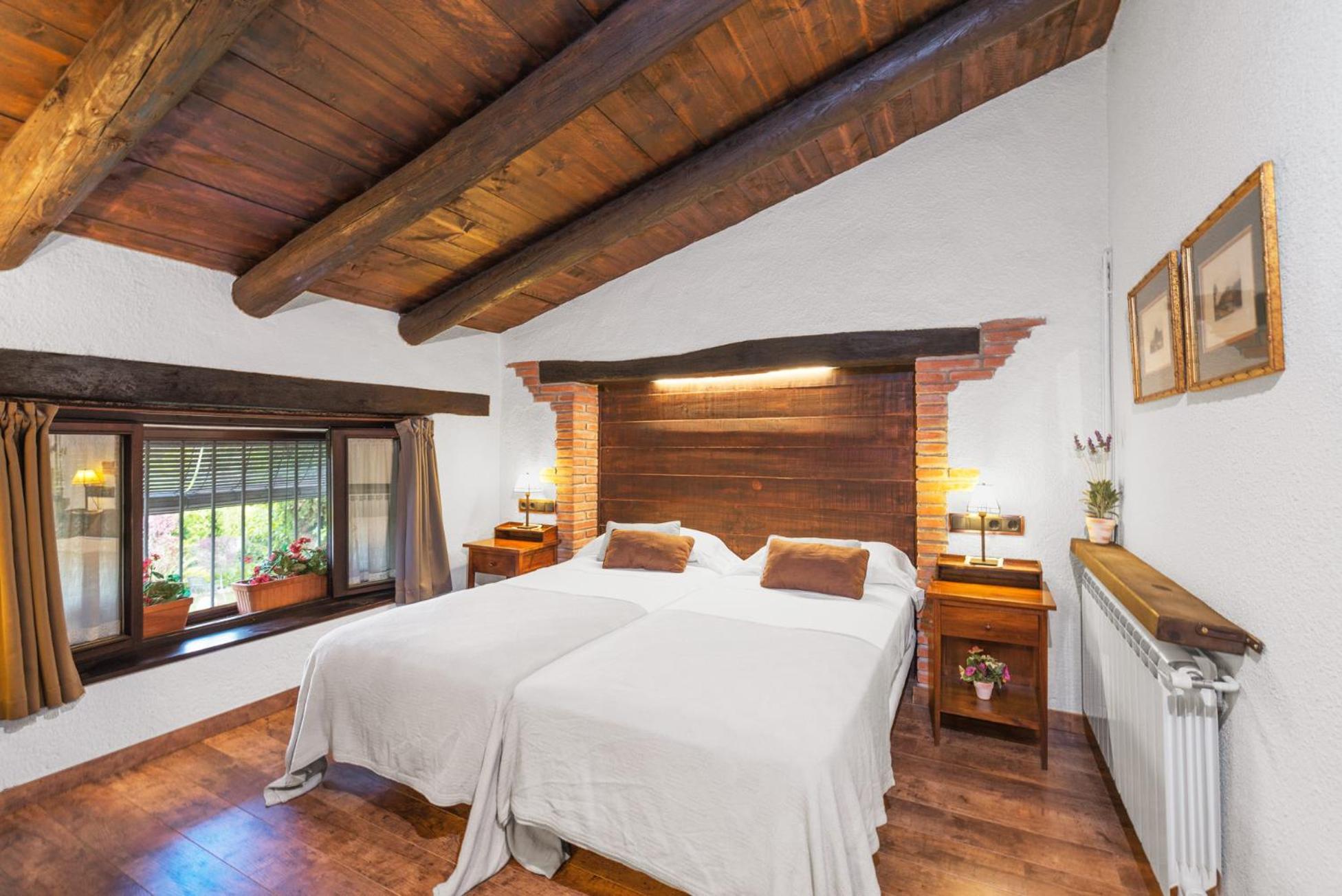 Comarquinal Bioresort Penedes San Quintín de Mediona Buitenkant foto
